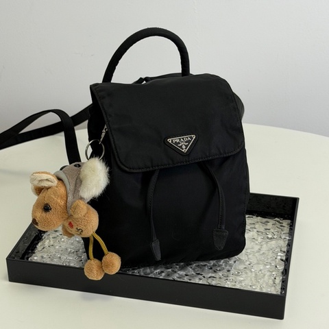 Prada mini 黑銀小雙肩