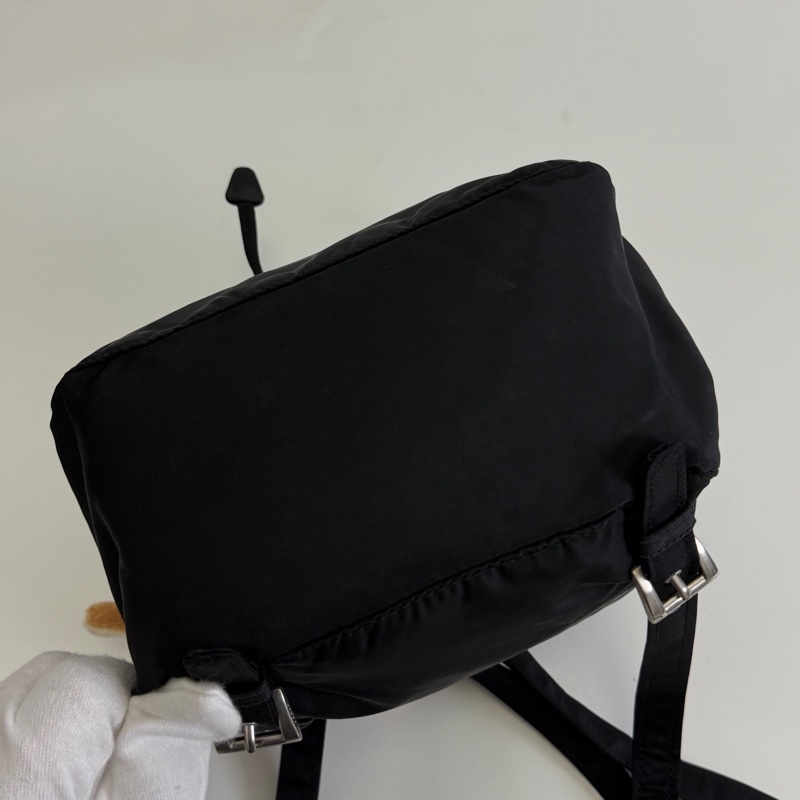 Prada mini 黑銀小雙肩-5