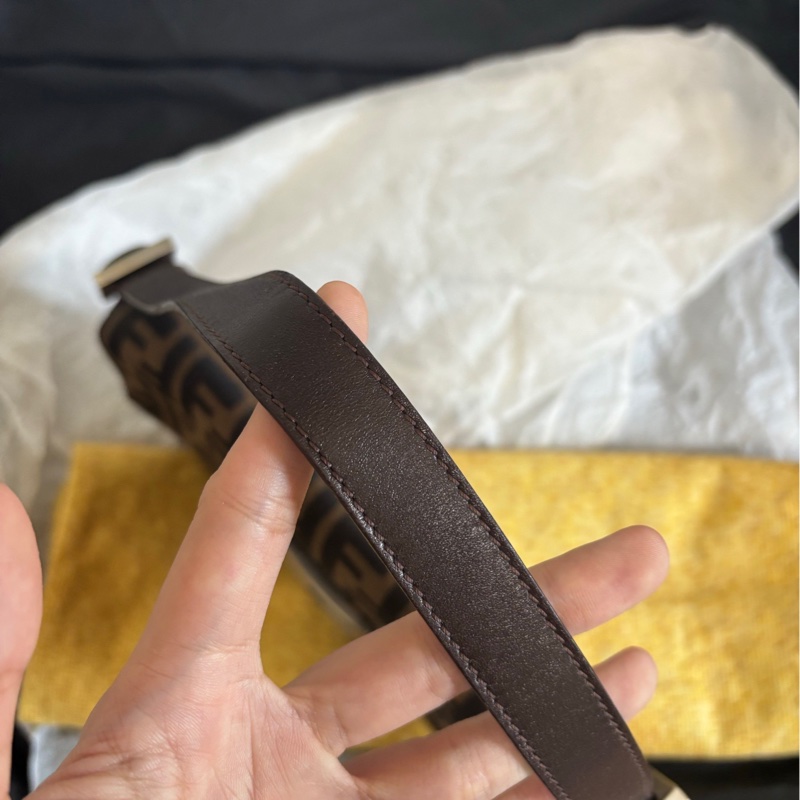 【89🆕】fendi 老花小法棍 單肩包 腋下包-3