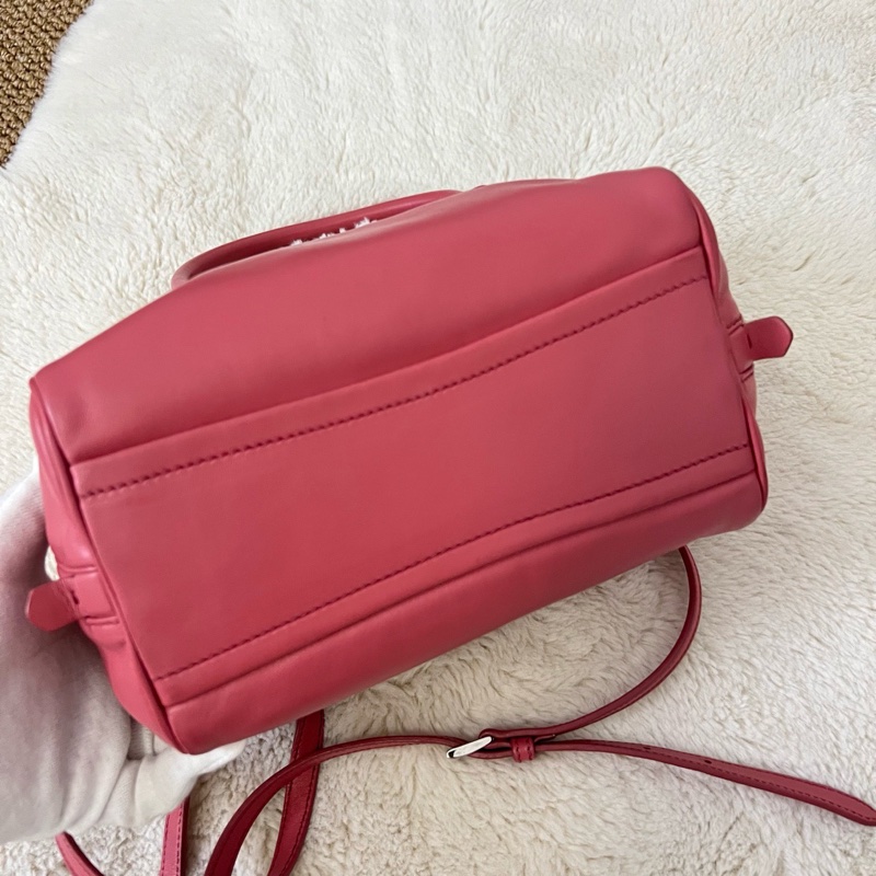 Prada Inside 22 夾心草莓-6