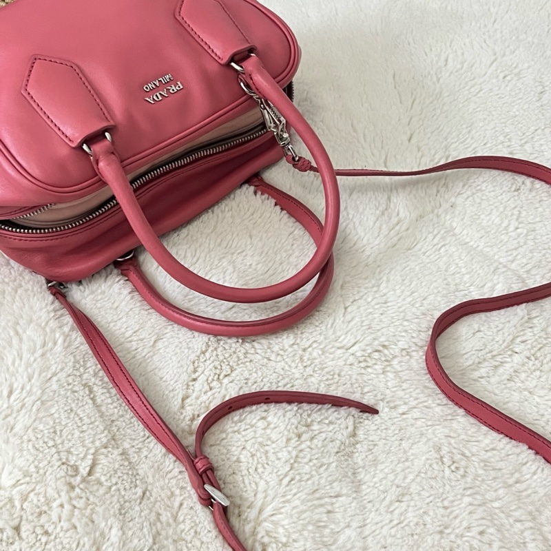 Prada Inside 22 夾心草莓-7