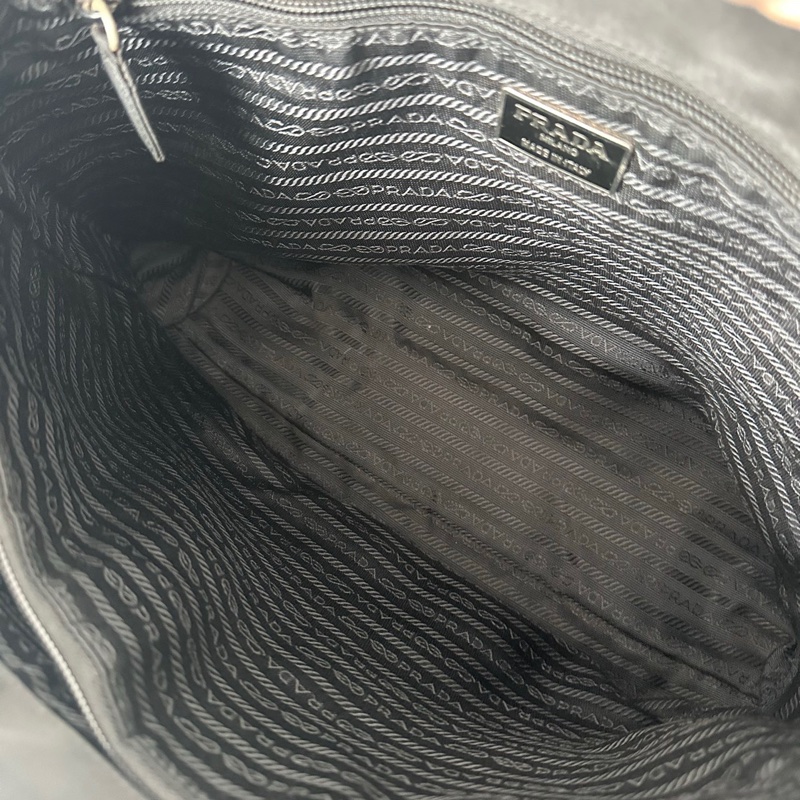 Prada黑銀Tote 35-6