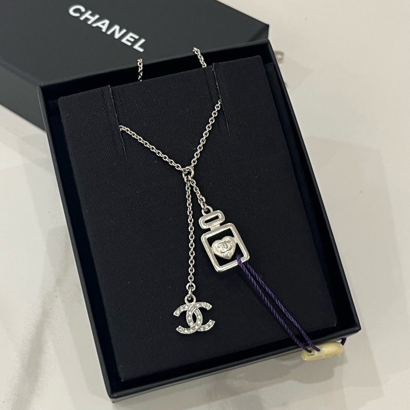 Chanel 25p 藍色香水瓶愛心吊墜項鍊 附件：包裝盒-2