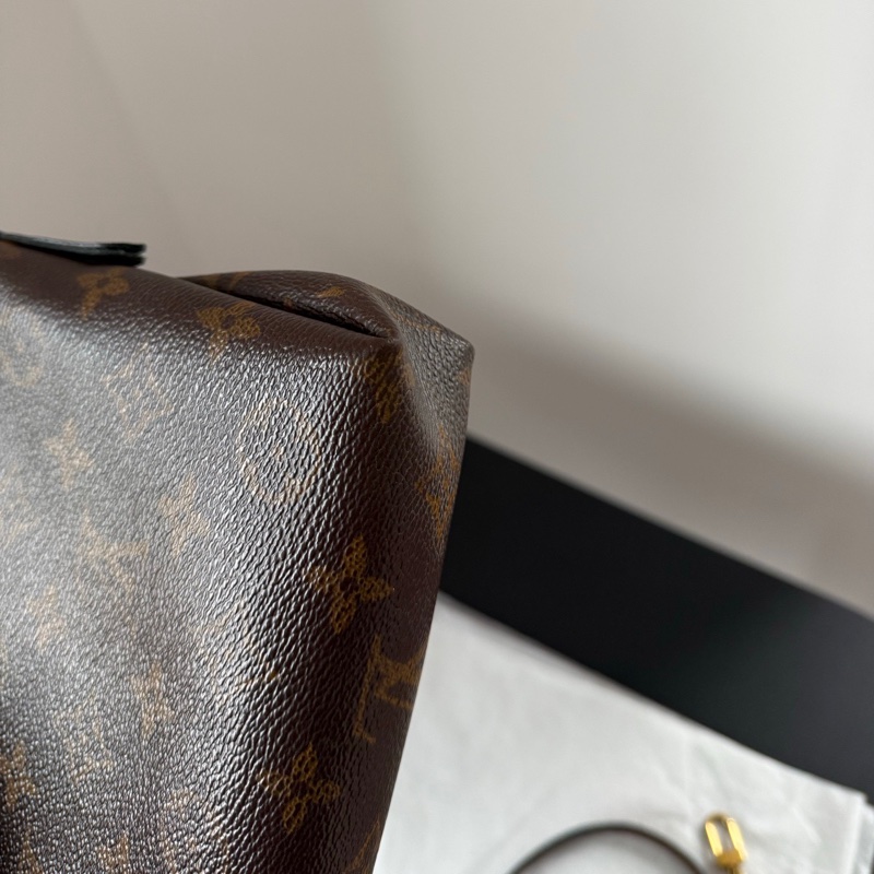 LV Monogram麻將包-5