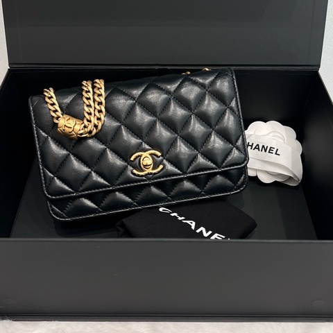 Chanel 24B 金柱 WOC