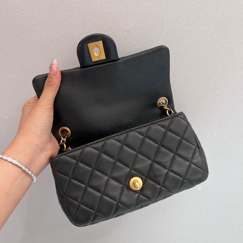 Chanel 金球大Mini-6