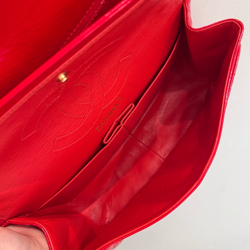 Chanel 2.55 漆皮紅色金扣-6