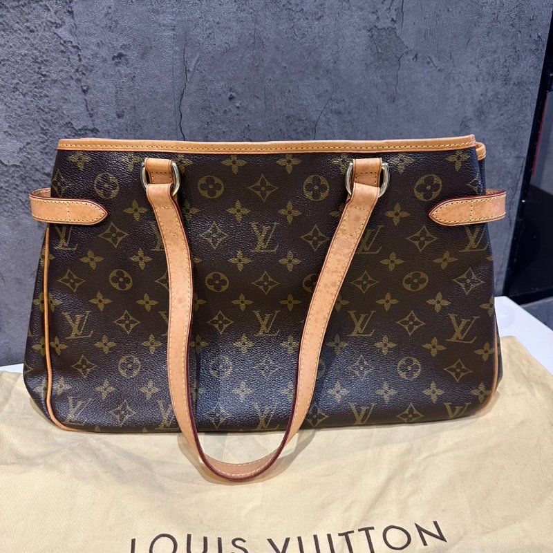 💎Han's house精品服飾💎LOUIS VUITTON 經典款 LV M51154 字紋 橫式 名媛包 手提包 肩背包-0