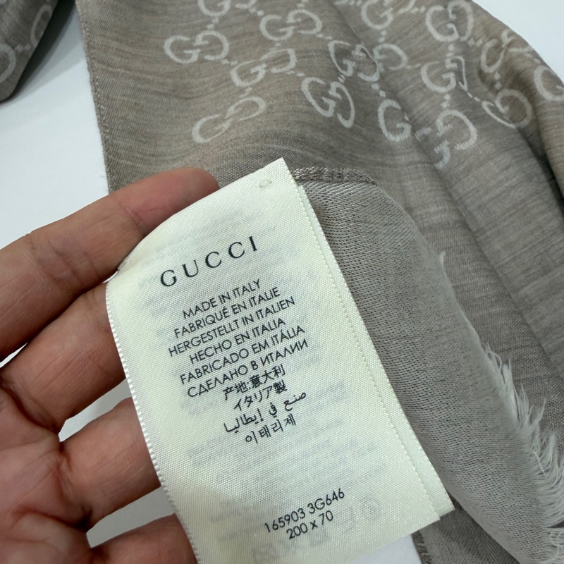 gucci 雙面 logo 羊絨 燕麥色 圍巾 披肩-22