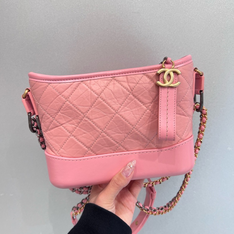 Chanel 粉色流浪包小號-1