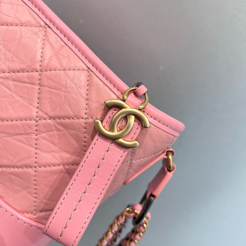 Chanel 粉色流浪包小號-3