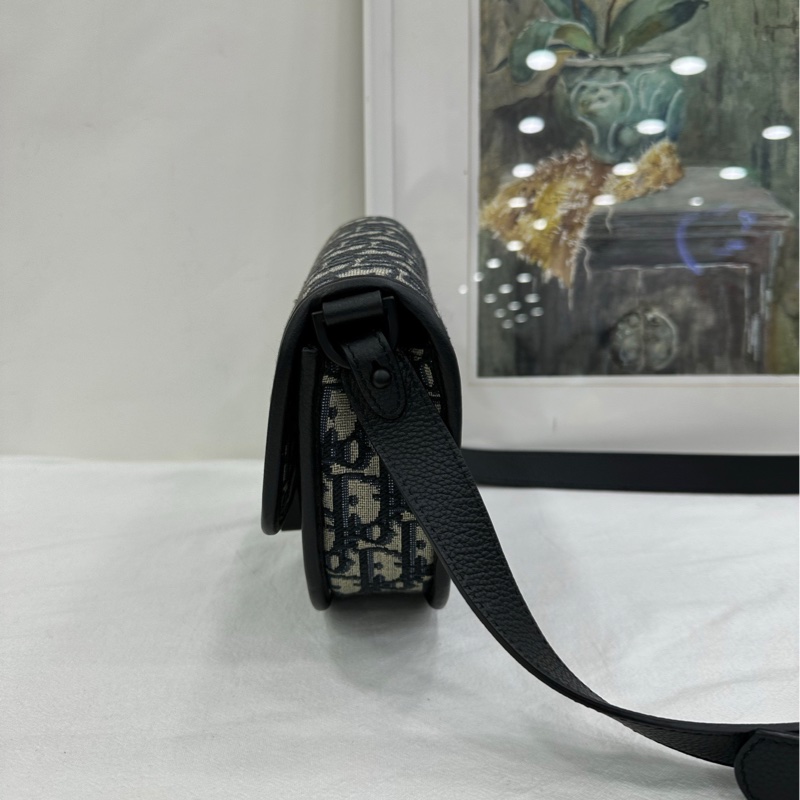 Dior/迪奧 gallop老花信差包 馬鞍包 郵差包 尺寸21*17*5 22年編碼,98-99新,內裡很乾淨-4