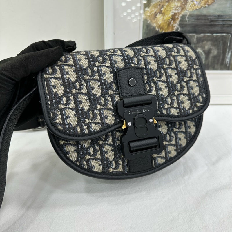 Dior/迪奧 gallop老花信差包 馬鞍包 郵差包 尺寸21*17*5 22年編碼,98-99新,內裡很乾淨-6