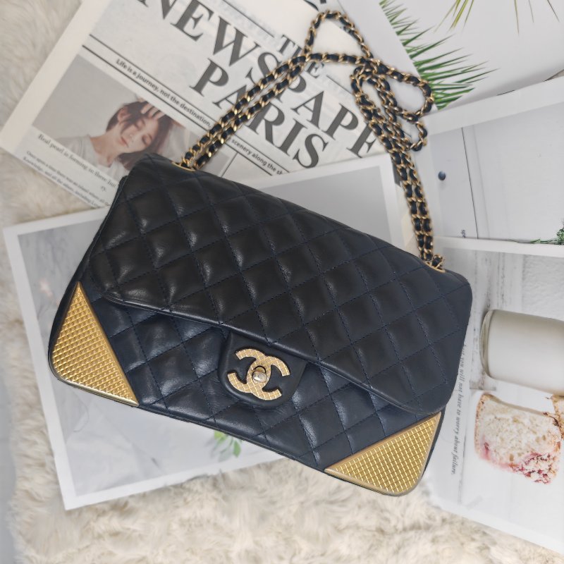 Chanel 17A宮廷系列CF 中號 海軍藍金扣-3