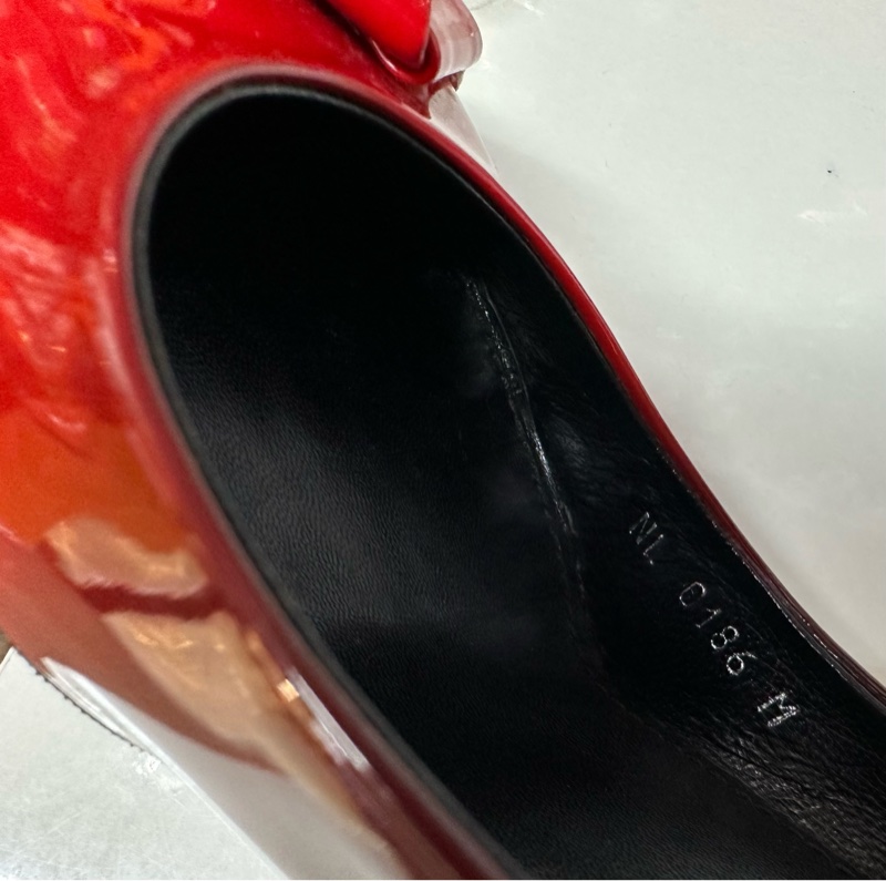 LV 亮皮漸變色高跟鞋-10