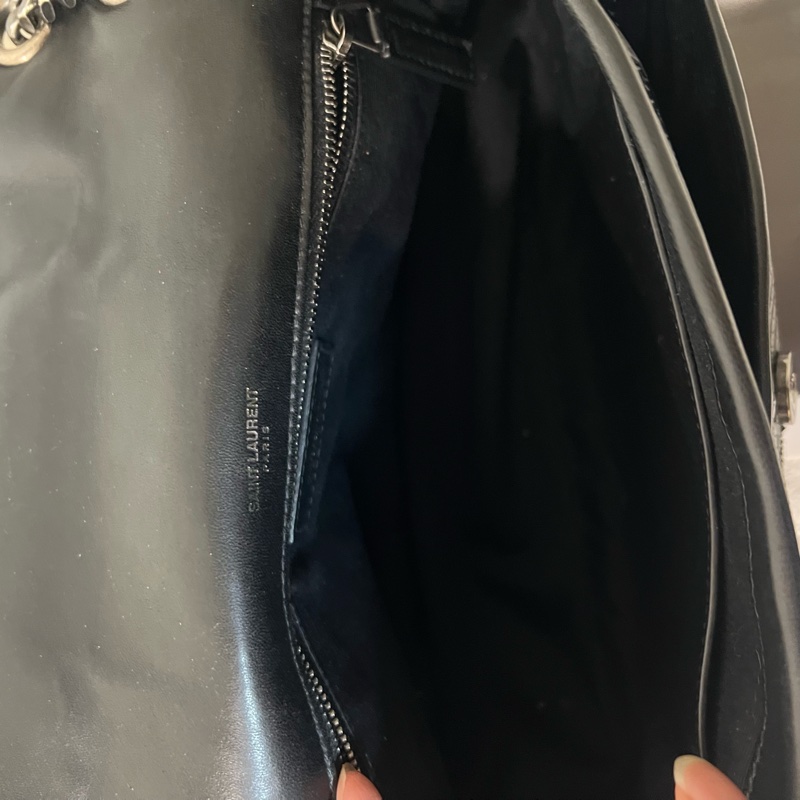 ෆ YSL Niki中號-17