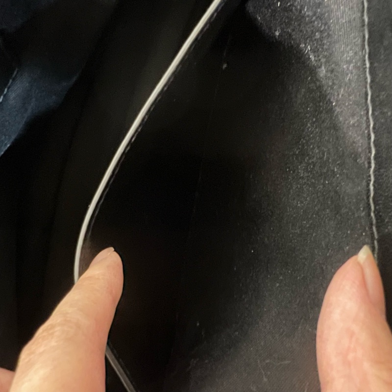 ෆ YSL Niki中號-19