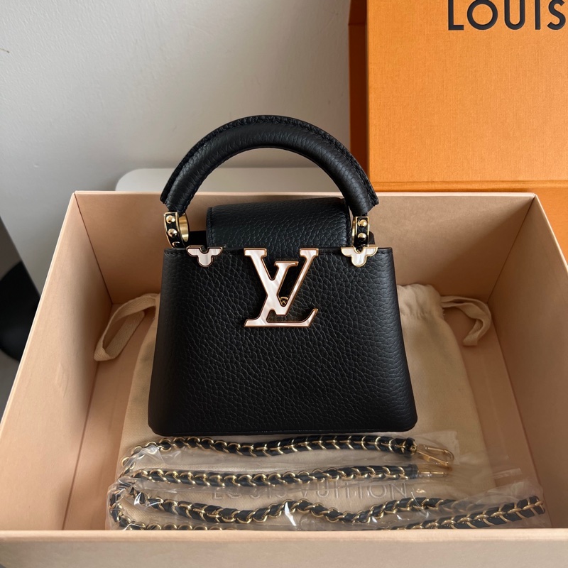 ✨Lv 99閒置新🆕 黑色白貝母 Capucines Nano 2025年晶片款🖤-1