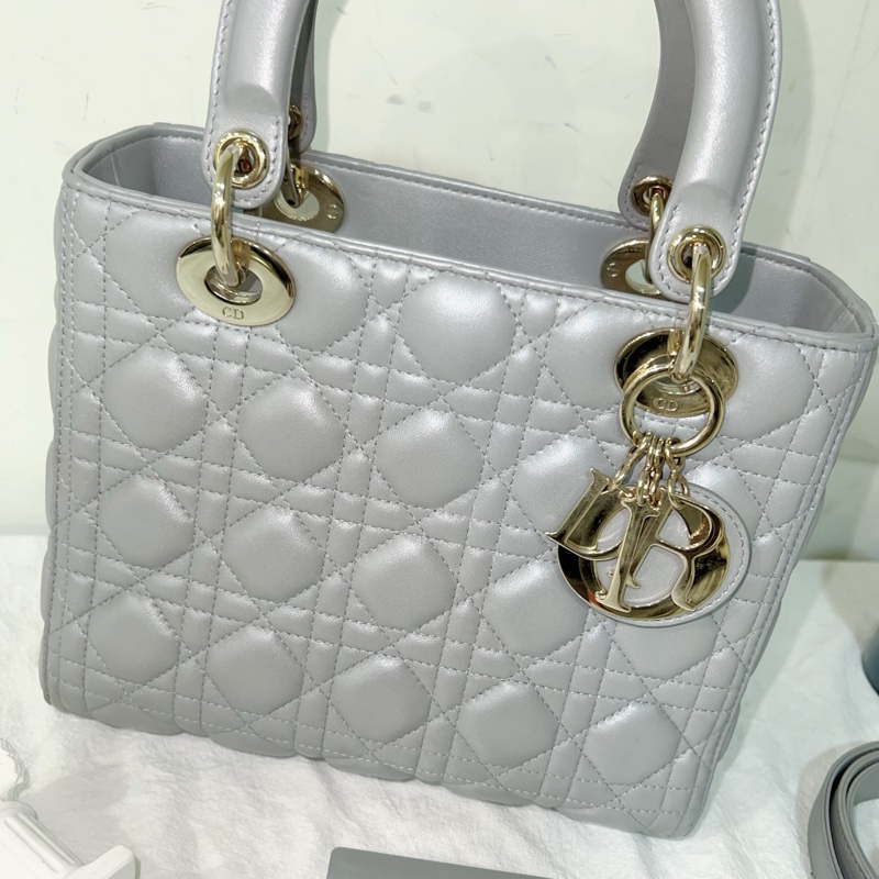 ෆ Dior五格黛妃🩶 絕美高級銀灰色❄️-4