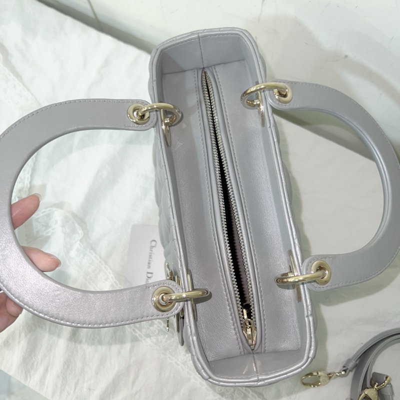 ෆ Dior五格黛妃🩶 絕美高級銀灰色❄️-8