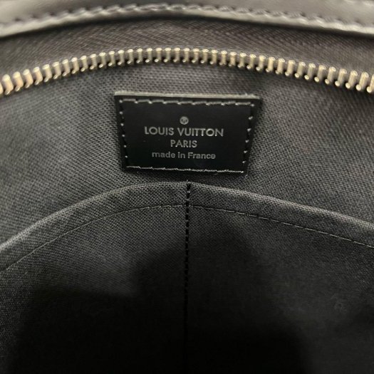 東區正精品㊣LV N58028 黑灰格棋盤格前拉鍊斜背包扁包 RZ6120-2