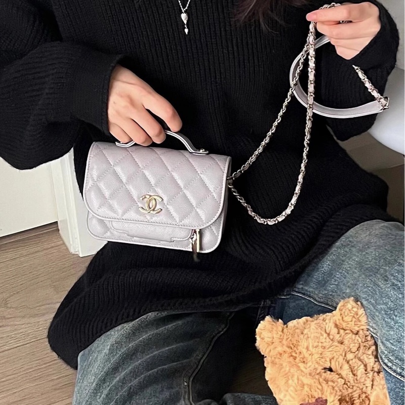 ✨Chanel 灰金 郵差包mini 99新 晶片款🩶-1