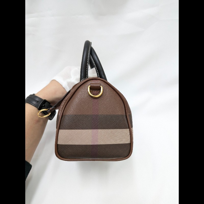 莉亞精品♡Burberry 經典格紋波士頓包 近新閒置-9