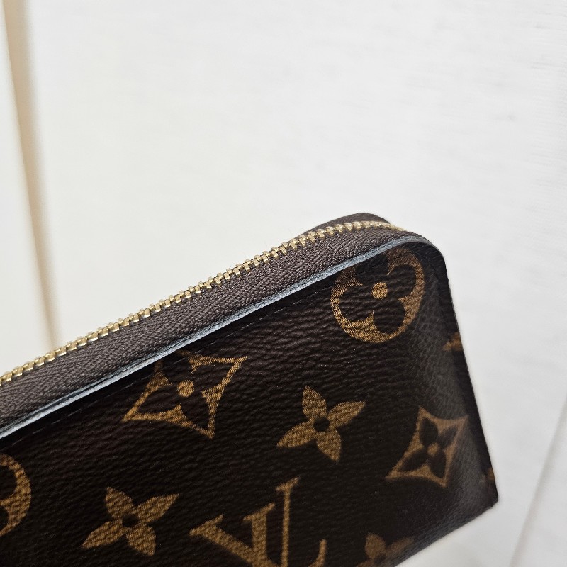 [跨年福利出清🧧] LV老花金釦拉鏈零錢卡包-11