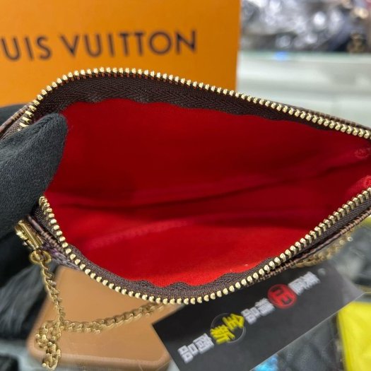 東區正精品㊣LOUIS VUITTON LV N60259 全新咖啡色棋盤格櫻花跑車巴黎鐵塔金鍊手提包收納包小包麻將包 RZ6123-4