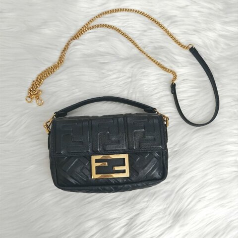 Fendi 芬迪 黑金 法棍包