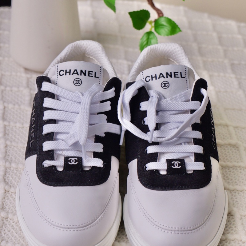 CHANEL香奈兒黑白拼色運動鞋 黑白拼色設計 麂皮拼接 99 閒置新 35碼-1