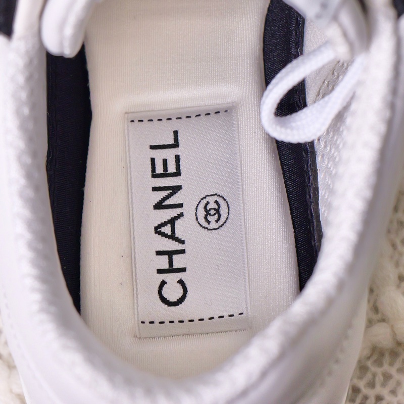 CHANEL香奈兒黑白拼色運動鞋 黑白拼色設計 麂皮拼接 99 閒置新 35碼-6