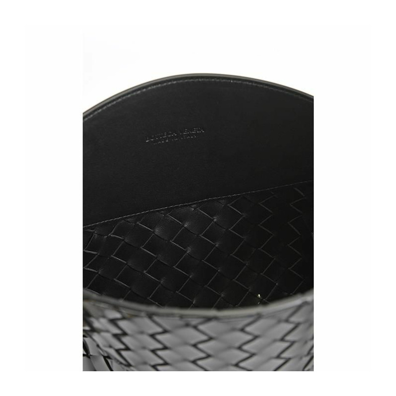 BOTTEGA VENETA Intrecciato 編織流浪漢包 V1W91 701046-9