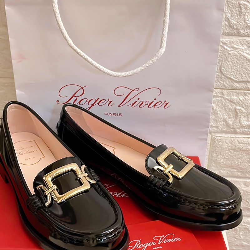 全新可送禮狀態✨Roger  Vivier 金色方框樂褔鞋(黑色)36號-2