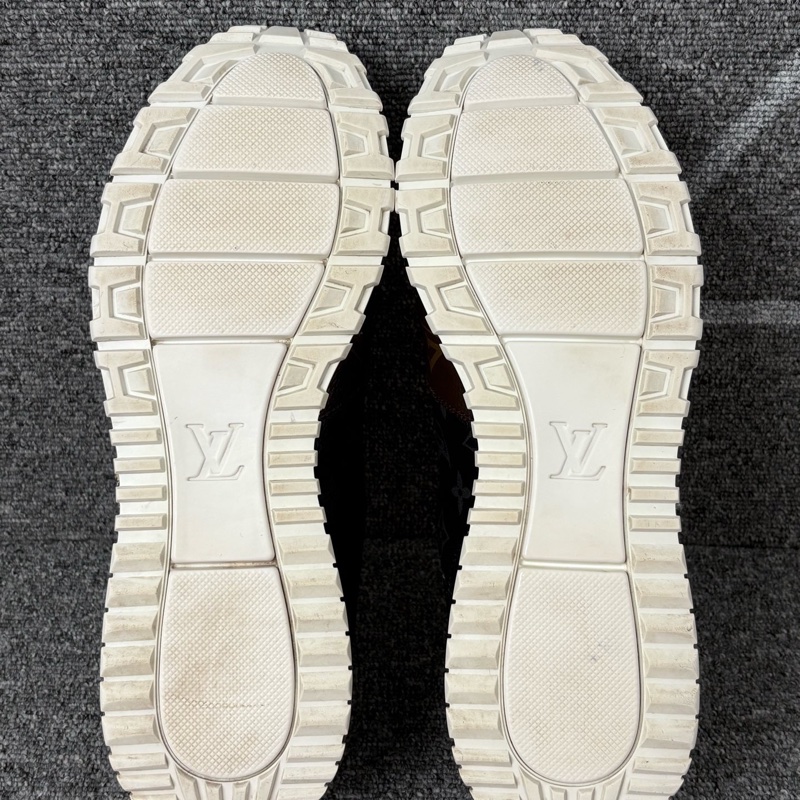 LV黑白棕三色拼接運動鞋42.5碼-4