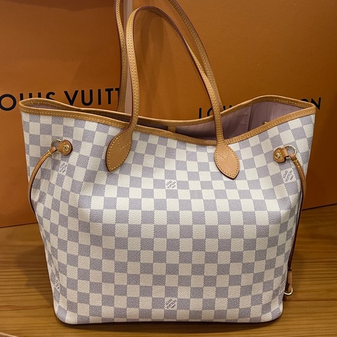 LVneverfull白棋盤格含小包