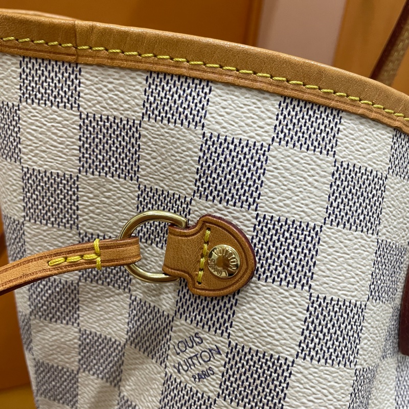 LVneverfull白棋盤格含小包-8
