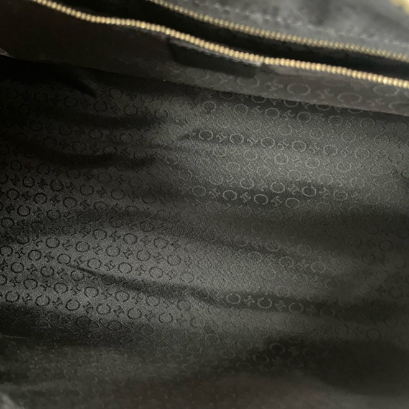 Celin 黑色box皮大骨頭浮雕logo保齡球包大號-7