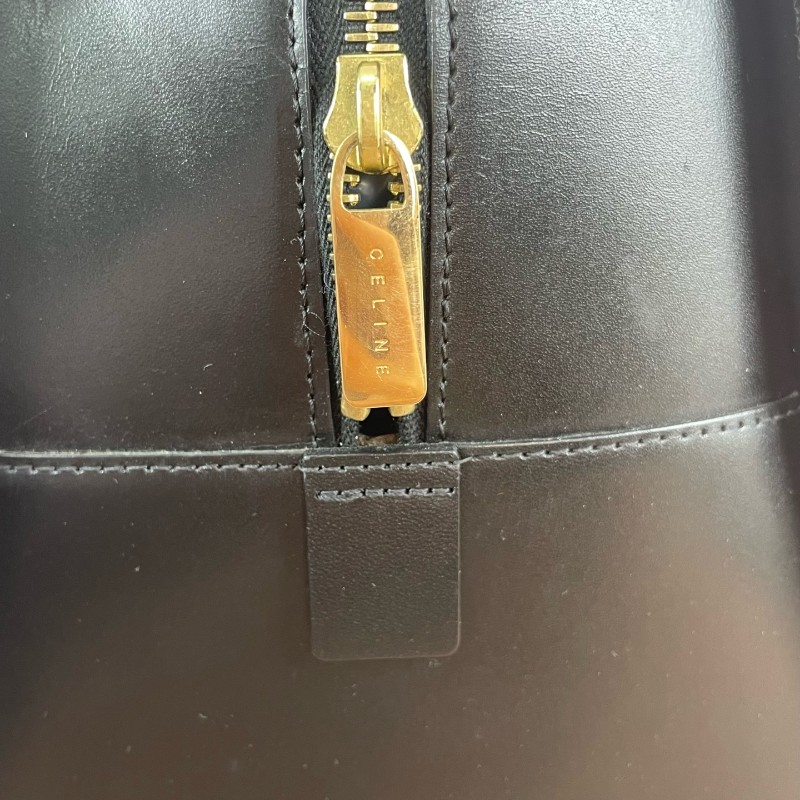 Celin 黑色box皮大骨頭浮雕logo保齡球包大號-8