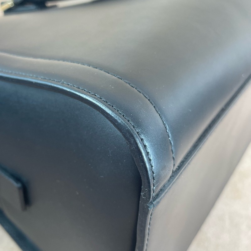 Celin 黑色box皮大骨頭浮雕logo保齡球包大號-12