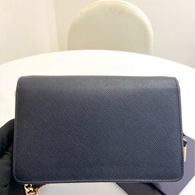 Prada普拉達 saffiano黑金十字紋牛皮斜挎鏈條包 99新-1