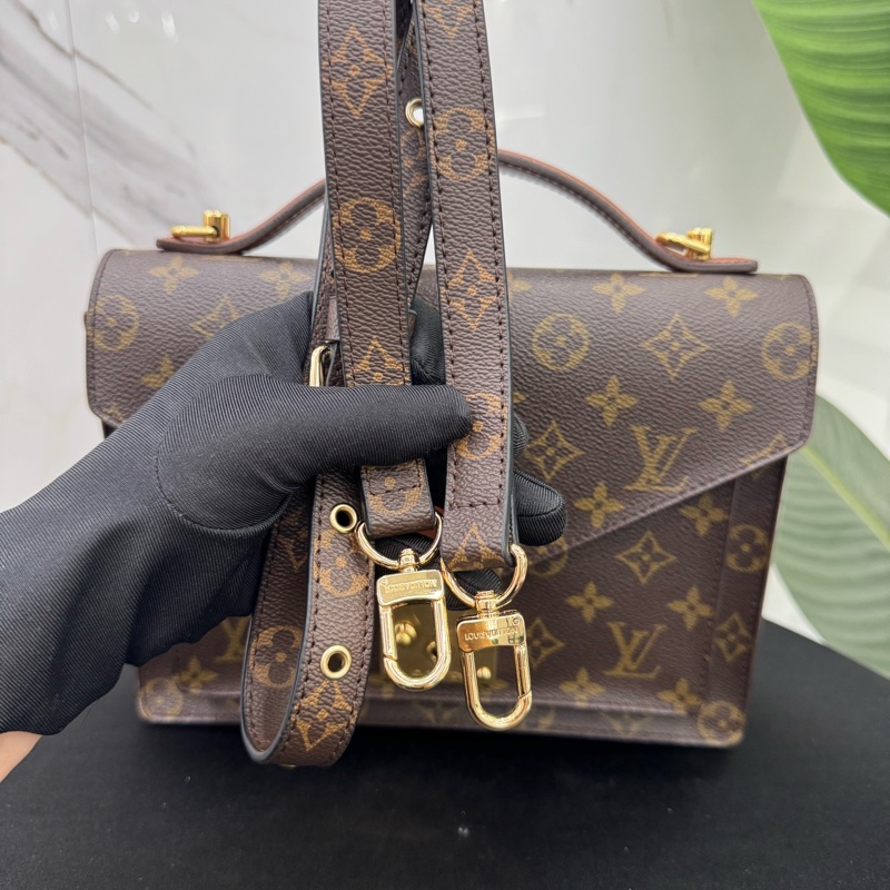 98新LV路易威登/Louis Vuitton老花蒙梭郵差包 可手提單肩斜挎 外層經典老花圖案 內裡-6