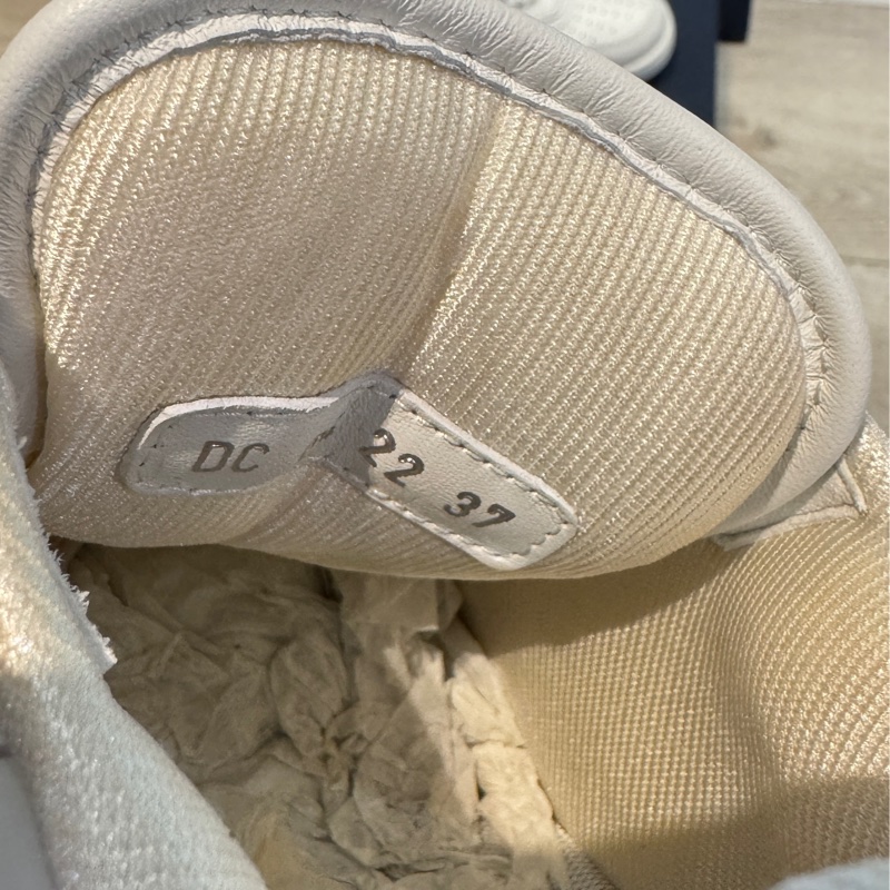 Dior Homme系列B33板鞋尺寸37-5