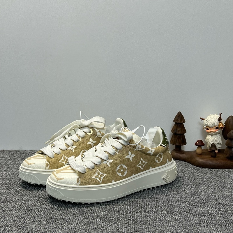 35碼 LV路易威登 Time Out 老花滿印 低幫 時尚板鞋 女款 卡其/99新-0