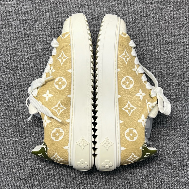 35碼 LV路易威登 Time Out 老花滿印 低幫 時尚板鞋 女款 卡其/99新-1