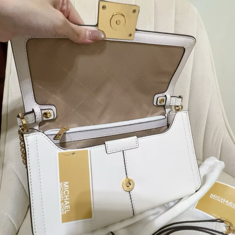 MICHAEL KOR＊原價8413＊SONIA 縷空MK磁釦翻蓋錬 帶肩背斜背二用包-奶油白/中-2