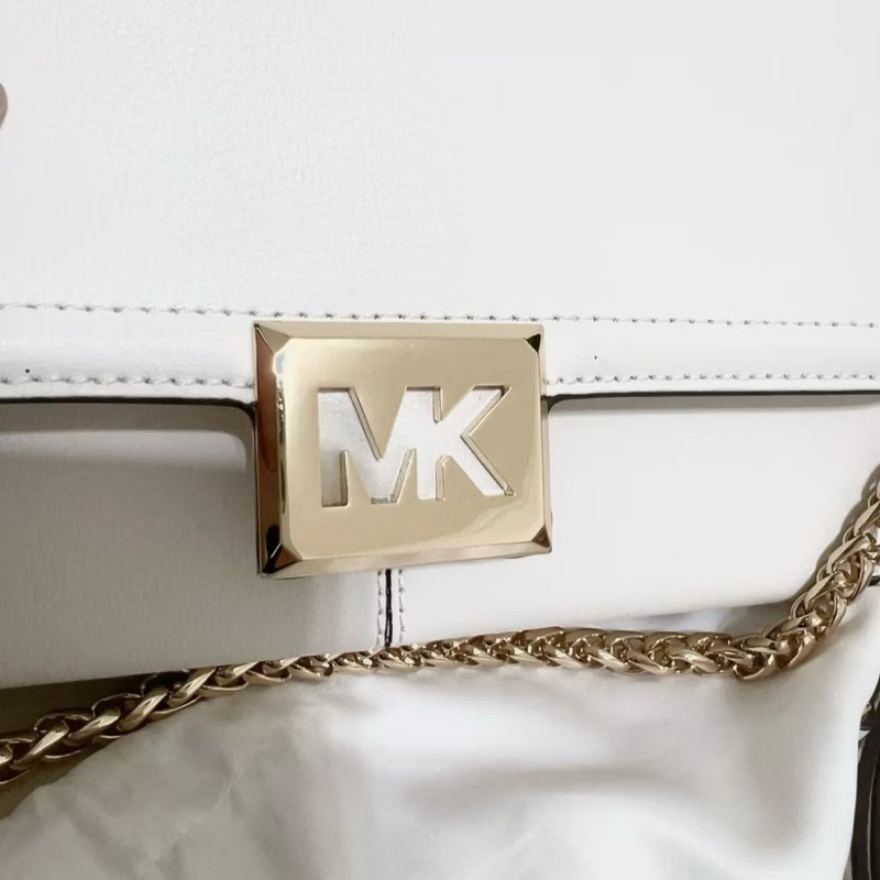 MICHAEL KOR＊原價8413＊SONIA 縷空MK磁釦翻蓋錬 帶肩背斜背二用包-奶油白/中-11
