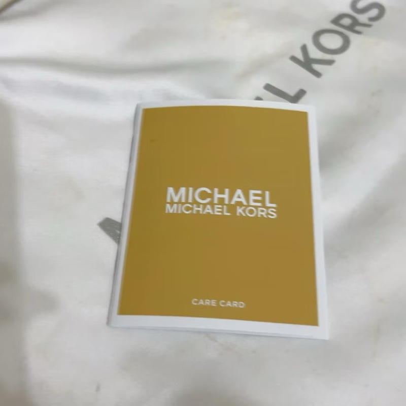 MICHAEL KOR＊原價8413＊SONIA 縷空MK磁釦翻蓋錬 帶肩背斜背二用包-奶油白/中-14