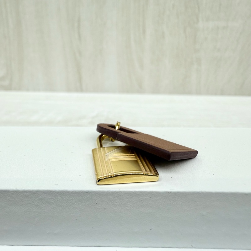 HERMES金色拚棕色皮革鎖頭造型OKelly系列項鍊-5