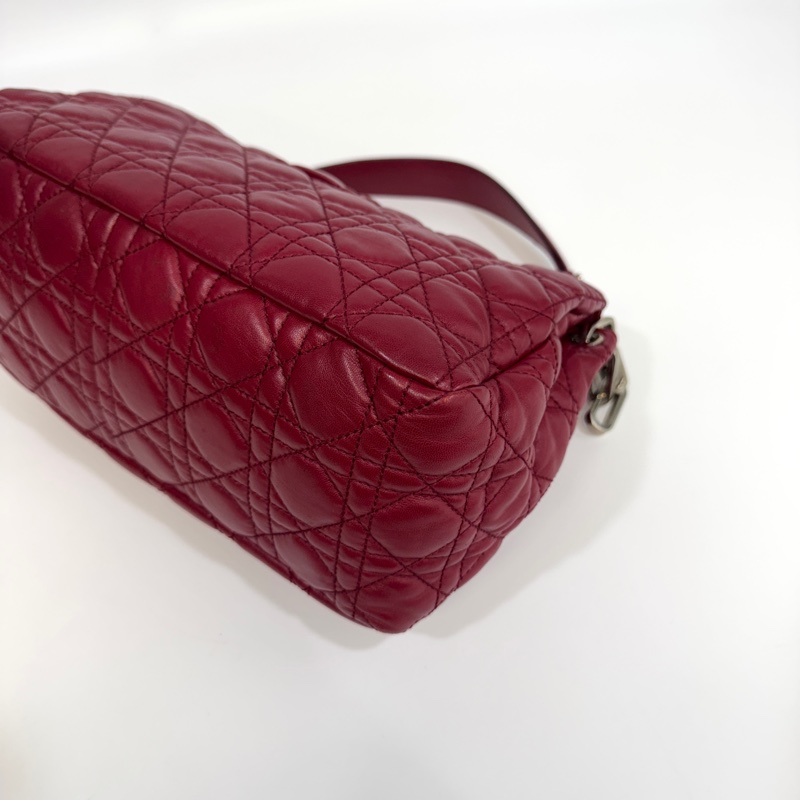 DIOR深紅銀釦New Lock Cannage腋下鏈包M9803PSSQ-15